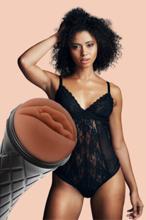 LA RAGAZZA DELLA PORTA ACCANTO MARLY