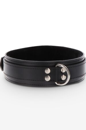 Collare pesante con anello a D nero