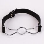 Parte superiore in morbida pelle di vitello e imbottitura in pelle di agnello con bocchino in acciaio inossidabile nero