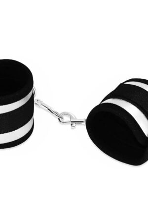 Lotta con le mie manette