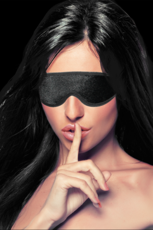 Maschera per gli occhi regolabile
